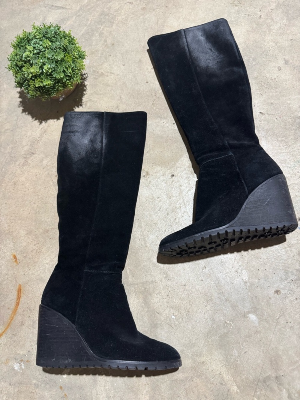 Black Leather Suede Boots Size 6 Wedge Heeled Riding Winter Fall Classic Tall